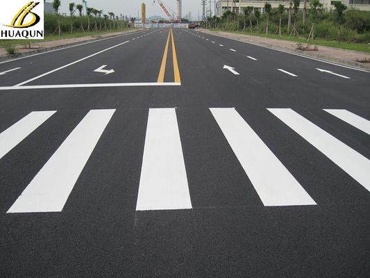 Besorgen Schnelle Trocknungszeit AASHTO Standard Heißschmelzfarbe trocknet schnell, so dass Verkehrsstörungen minimiert werden Online-Herstellung