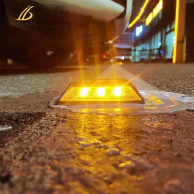 kaufen Aluminium-LED-Solar-Straßenstangen für die Straßenverkehrssicherheitswarnung Online-Herstellung